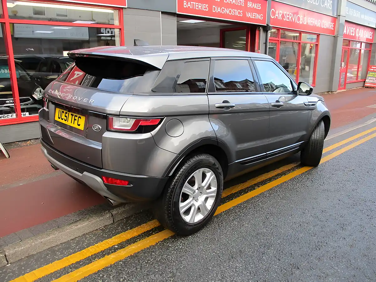 Used 2006 Land Rover Range Rover Evoque Se Tech Grey - Interior and Exterior details 2