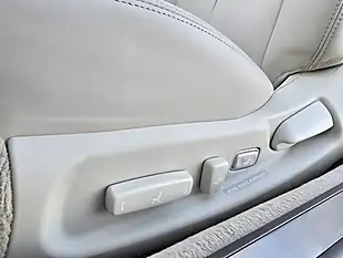 Used 2006 Lexus Sc Facelift Silver - Interior and Exterior details 14