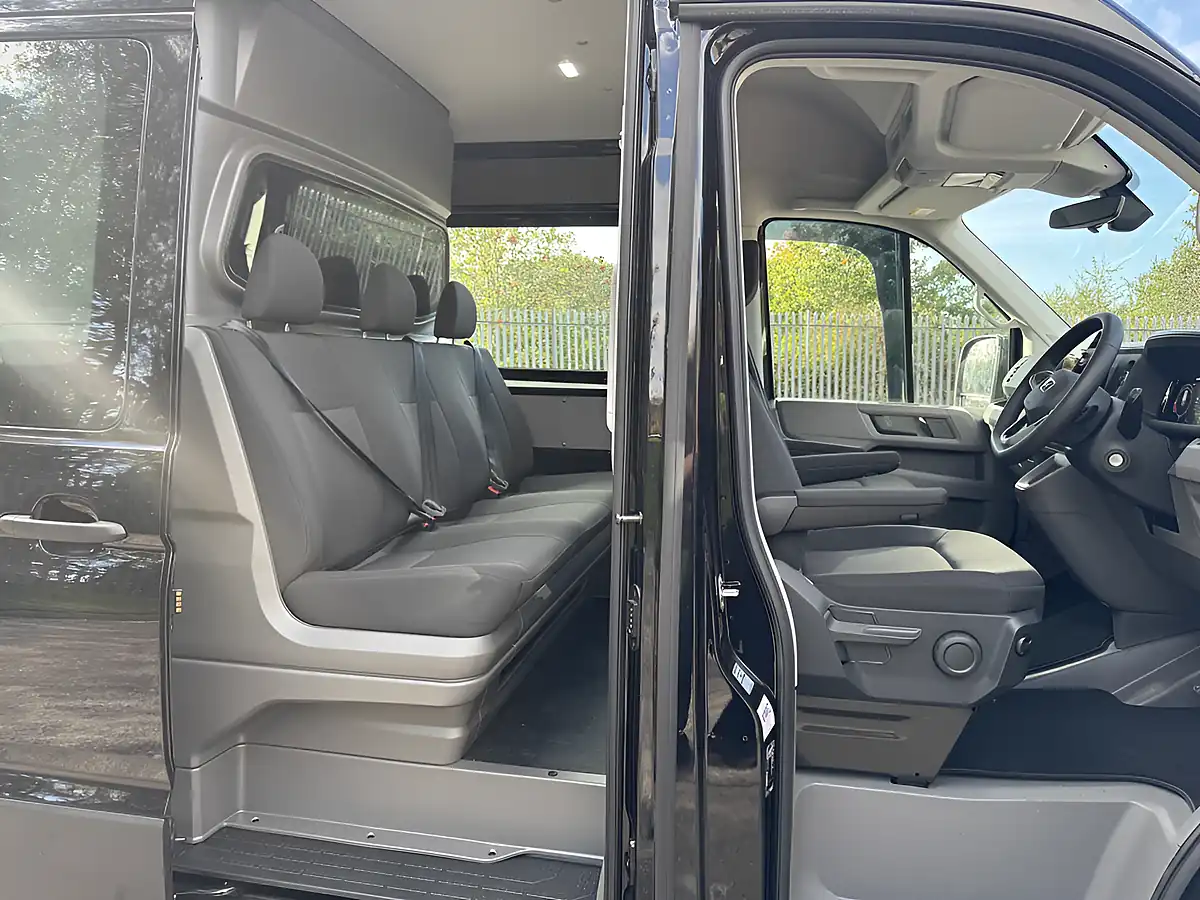 Used 2006 Man Tge Crewvan High Roof Black - Interior and Exterior details 7