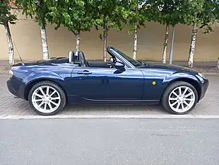 Used 2006 Mazda MX5 Sport Blue Metallic - Interior and Exterior details 6