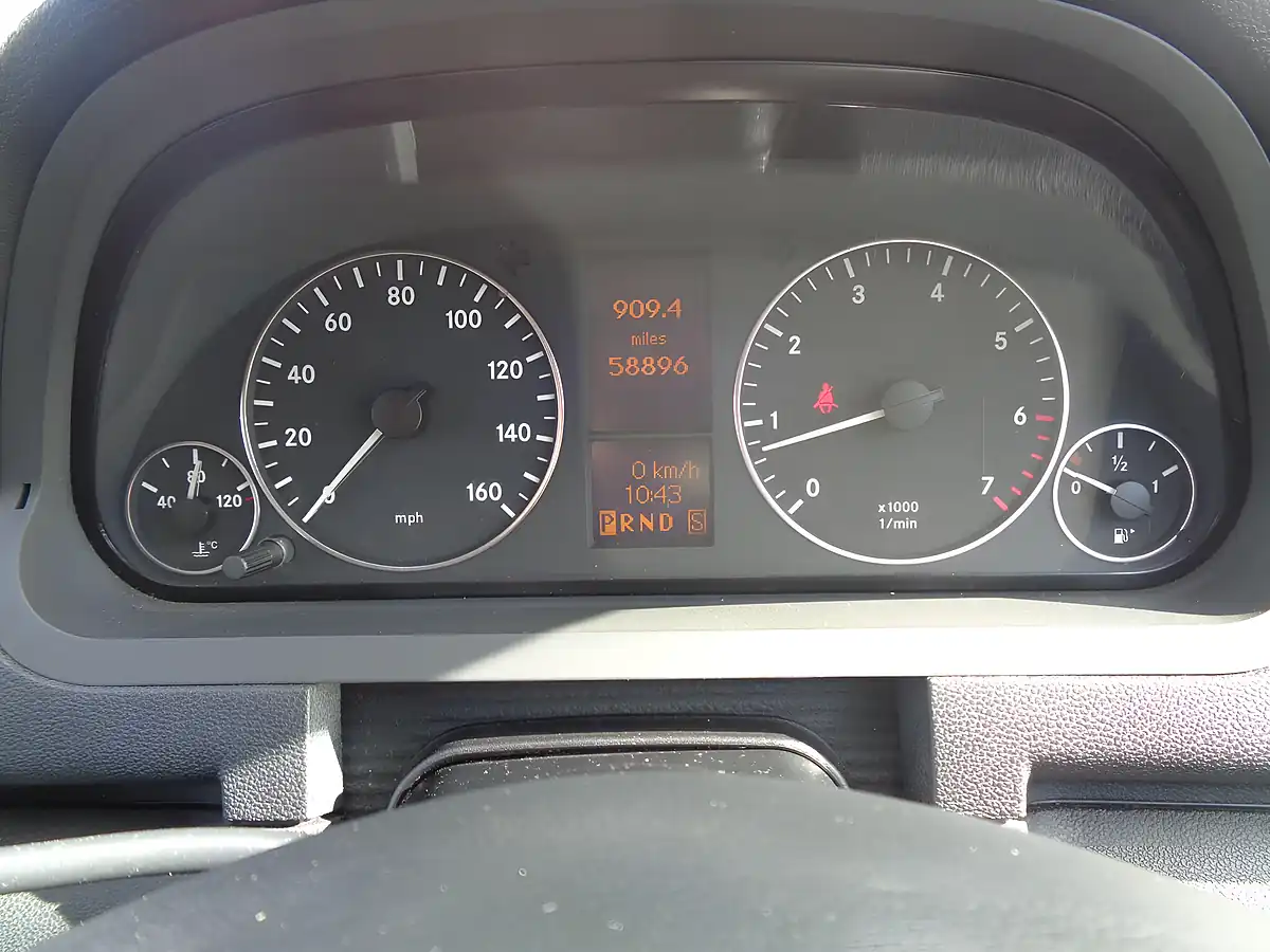 Used 2006 Mercedes-Benz a Class Classic Se Blue - Interior and Exterior details 12