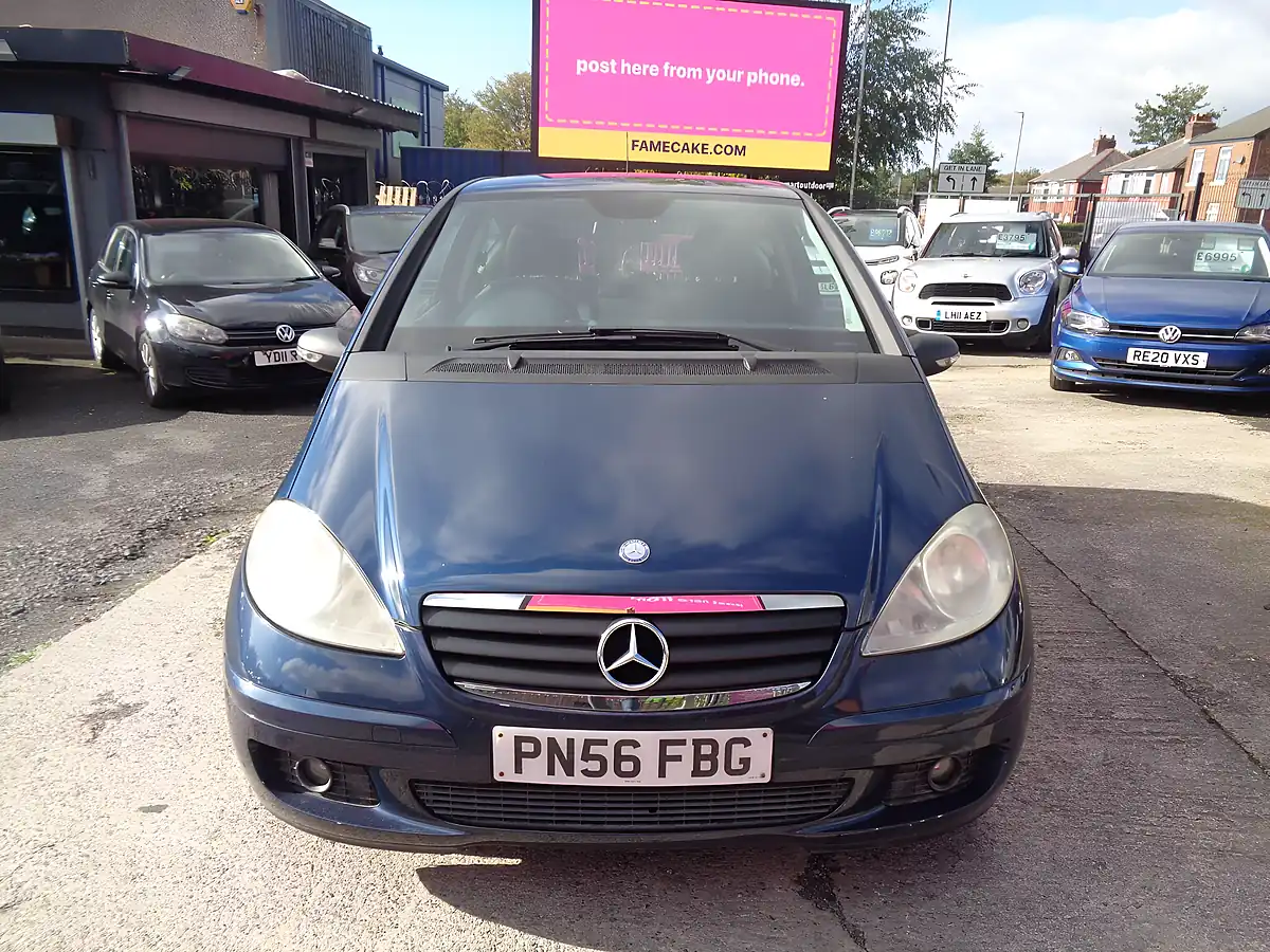 Used 2006 Mercedes-Benz a Class Classic Se Blue - Interior and Exterior details 3