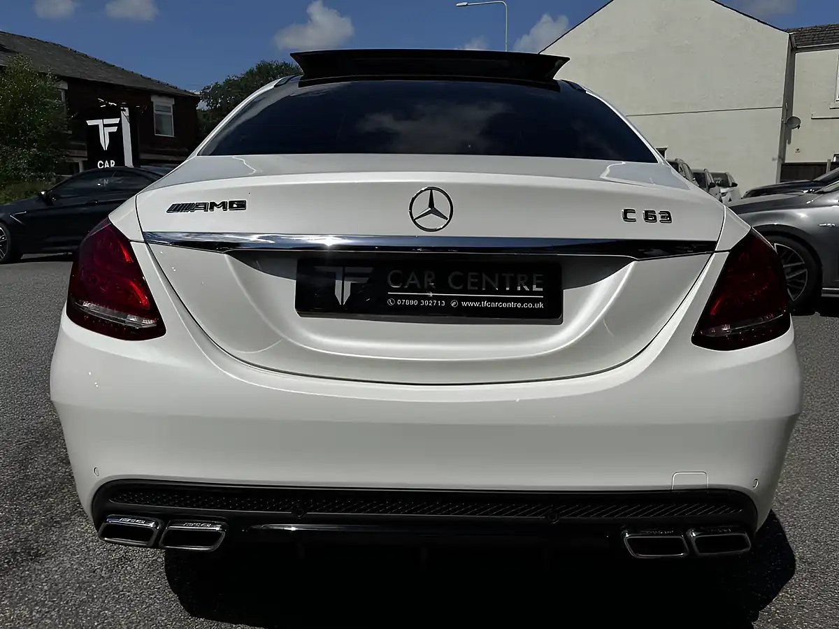 Used 2006 Mercedes-Benz C-Class Premium White - Interior and Exterior details 8