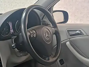 Used 2006 Mercedes-Benz C-Class Se Obsidian Black - Interior and Exterior details 11