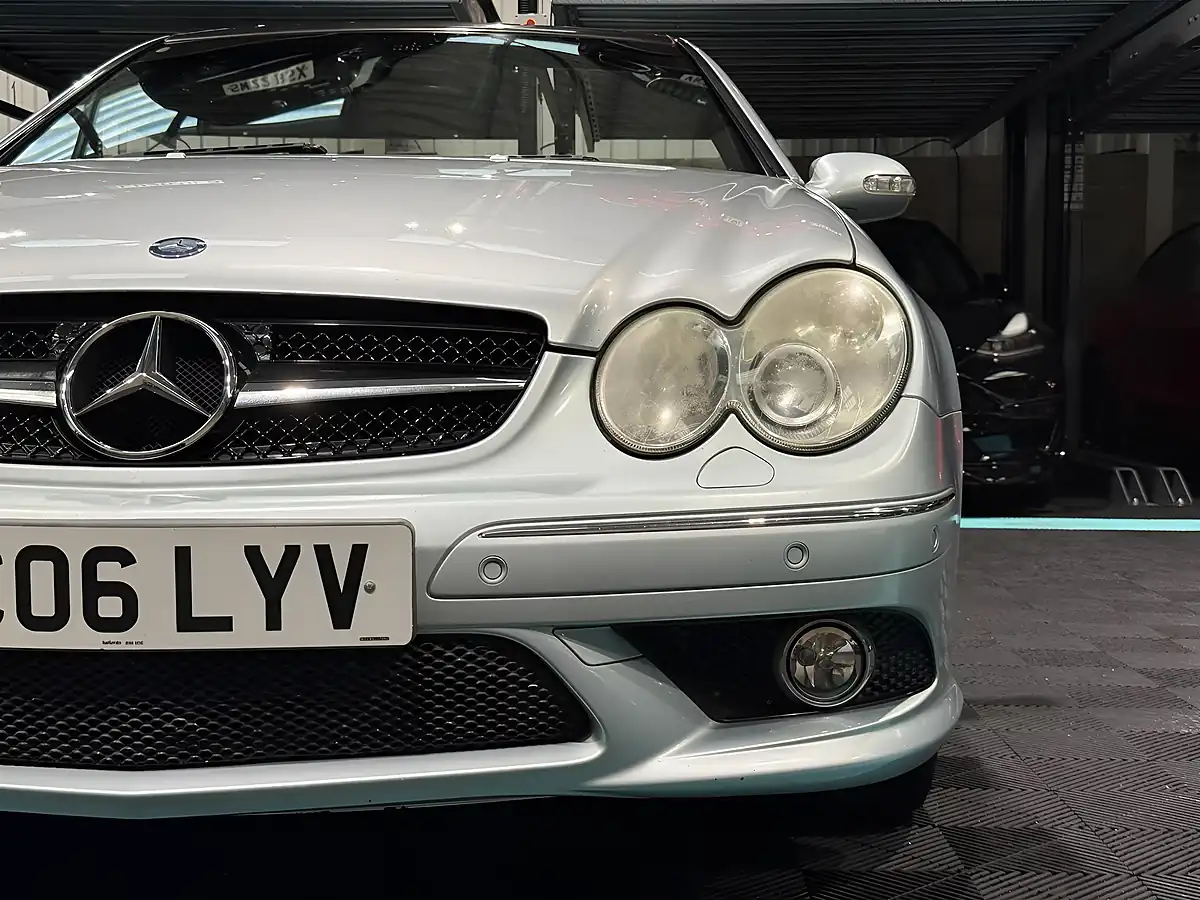 Used 2006 Mercedes-Benz Clk Sport Cabriolet Silver - Interior and Exterior details 11