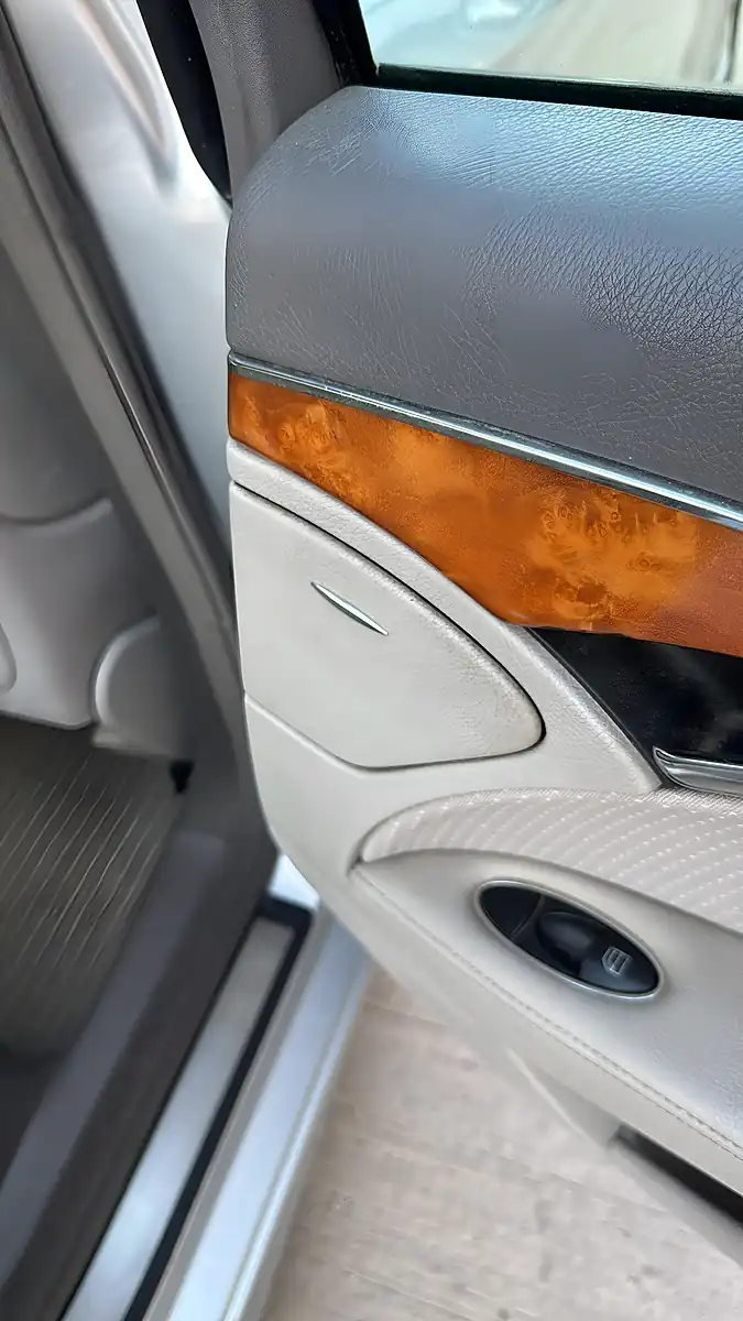 Used 2006 Mercedes-Benz E Class Elegance Silver - Interior and Exterior details 13