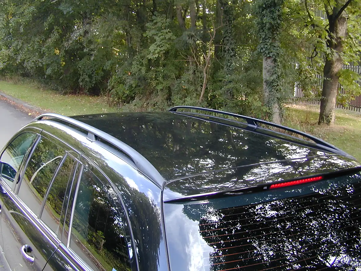 Used 2006 Mercedes-Benz E Class Estate Black - Interior and Exterior details 12