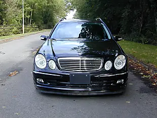 Used 2006 Mercedes-Benz E Class Estate Black - Interior and Exterior details 4