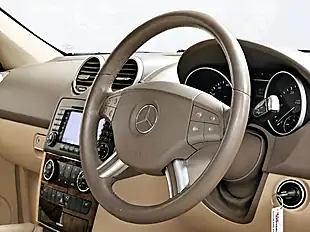 Used 2006 Mercedes-Benz M-Class Se Andradite Green - Interior and Exterior details 16