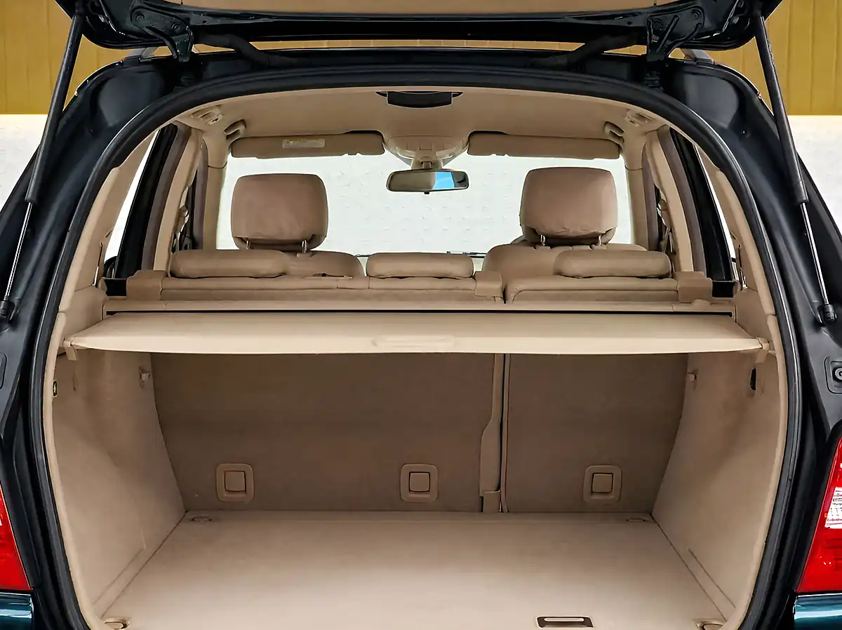 Used 2006 Mercedes-Benz M-Class Se Andradite Green - Interior and Exterior details 4