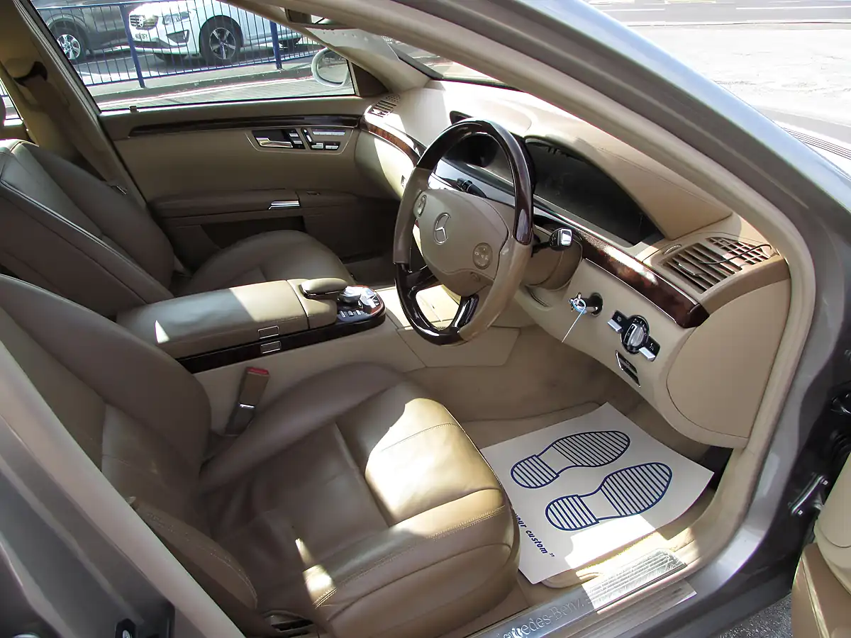 Used 2006 Mercedes-Benz S Class Lwb Silver - Interior and Exterior details 12