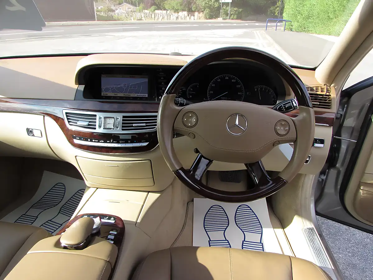 Used 2006 Mercedes-Benz S Class Lwb Silver - Interior and Exterior details 8