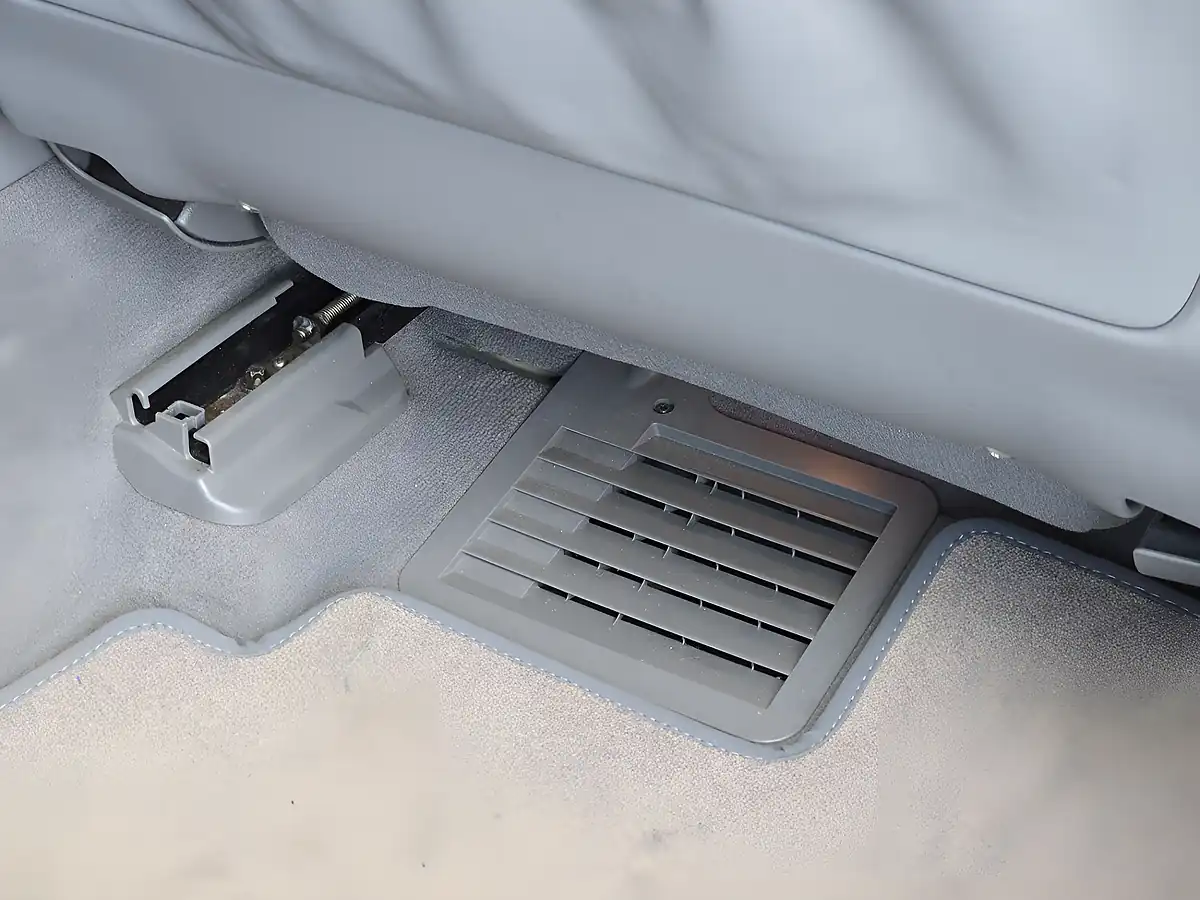 Used 2006 Mercedes-Benz S Class S500 L Iridium Silver Metallic - Interior and Exterior details 12