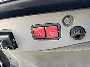 Used 2006 Mercedes-Benz Sl Black - Interior and Exterior details 14