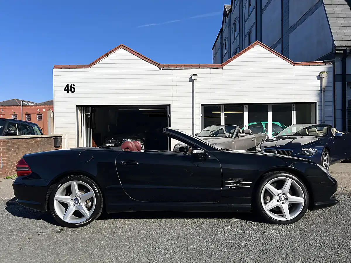 Used 2006 Mercedes-Benz Sl Black - Interior and Exterior details 20