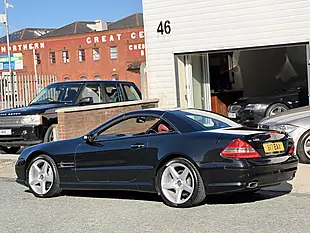 Used 2006 Mercedes-Benz Sl Black - Interior and Exterior details 3