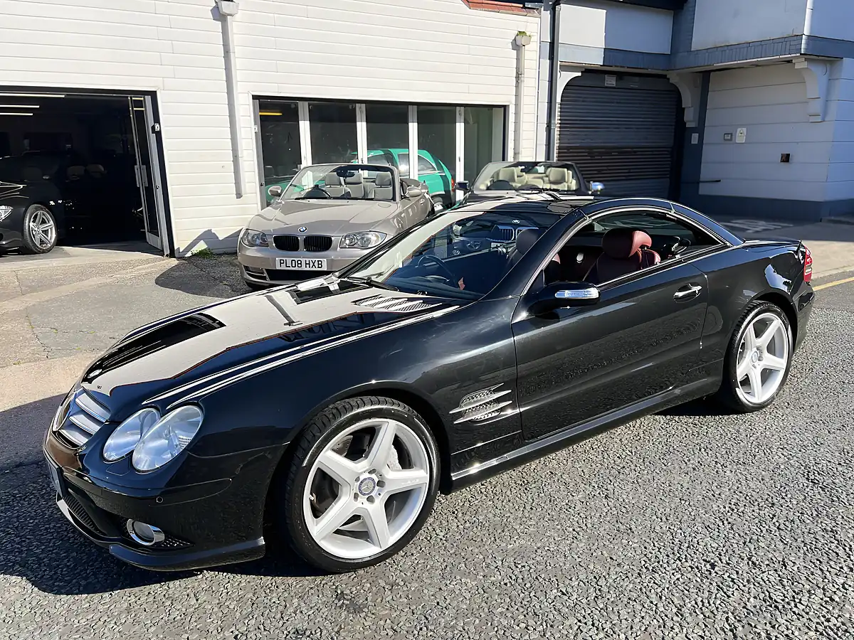 Used 2006 Mercedes-Benz Sl Black - Interior and Exterior details 4