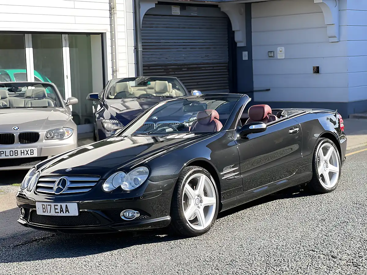 Used 2006 Mercedes-Benz Sl Black - Interior and Exterior details 8