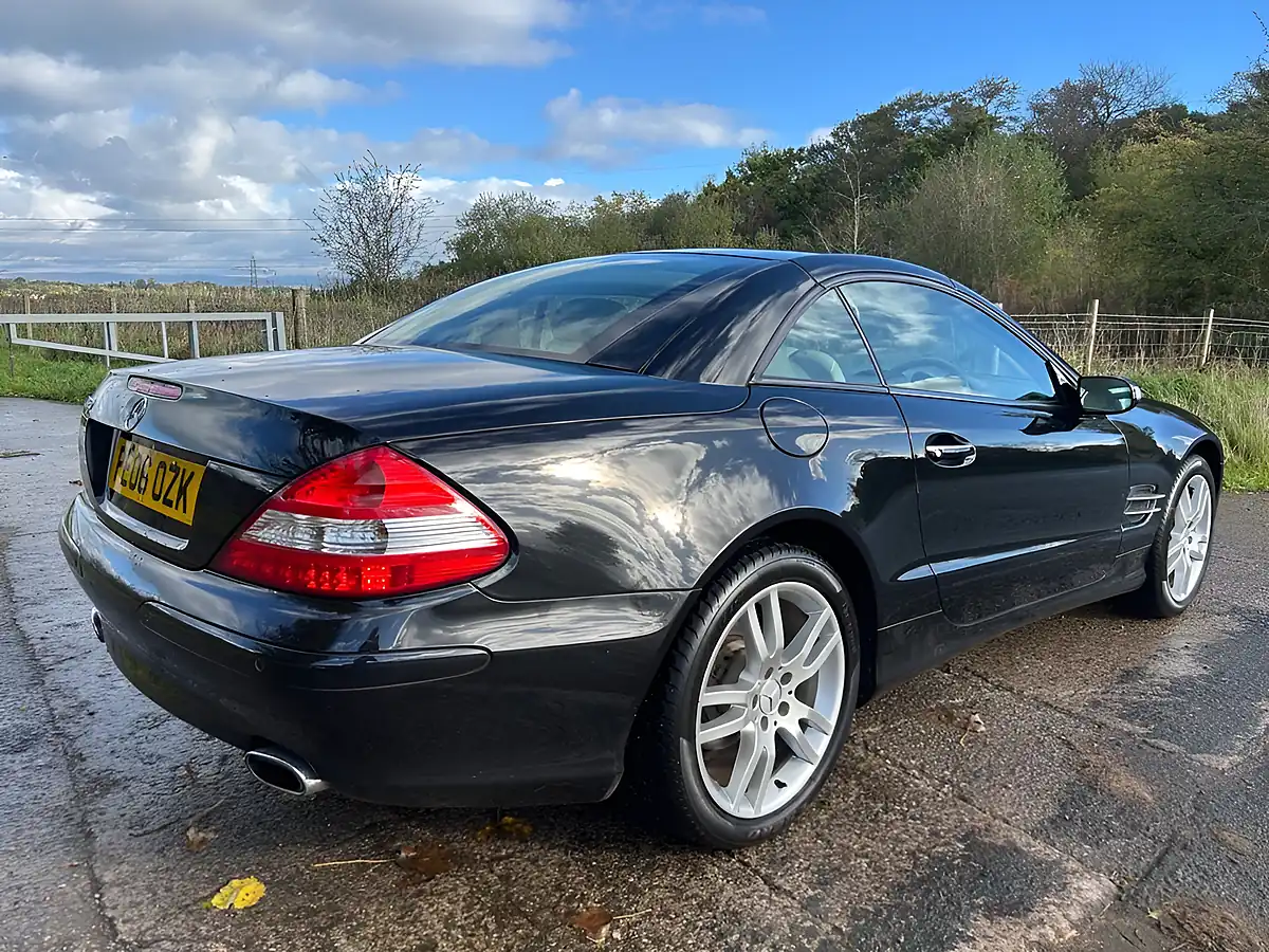Used 2006 Mercedes-Benz Sl Convertible Black - Interior and Exterior details 3