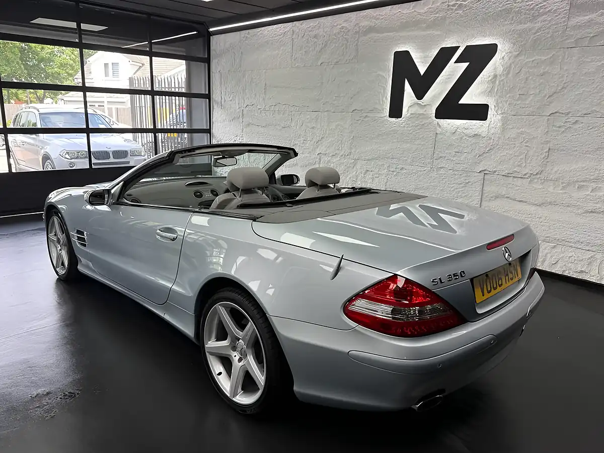 Used 2006 Mercedes-Benz Sl Convertible Silver - Interior and Exterior details 15