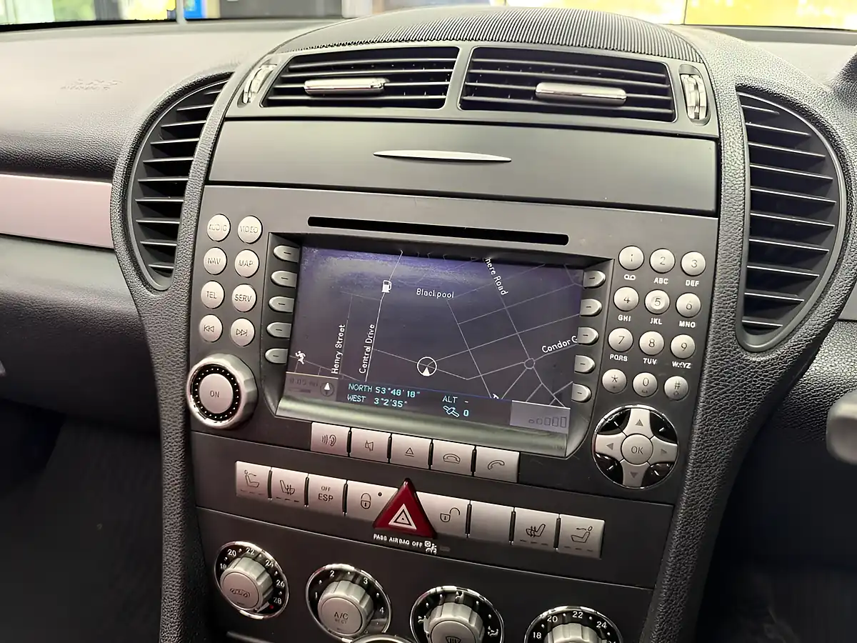 Used 2006 Mercedes-Benz Slk SLK350 Silver - Interior and Exterior details 11