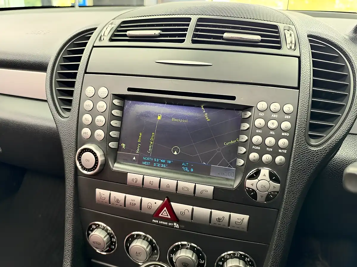 Used 2006 Mercedes-Benz Slk SLK350 Silver - Interior and Exterior details 17