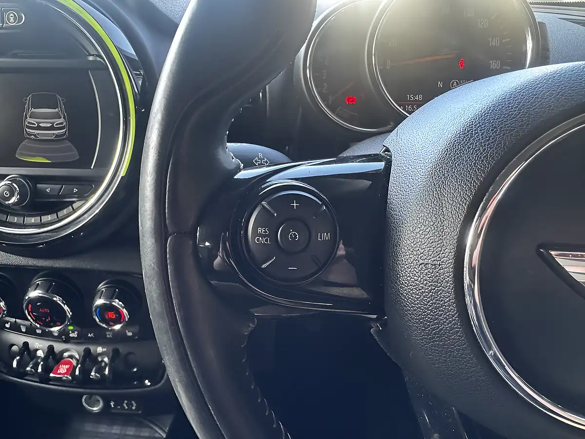 Used 2006 MINI Clubman Cooper Grey - Interior and Exterior details 15