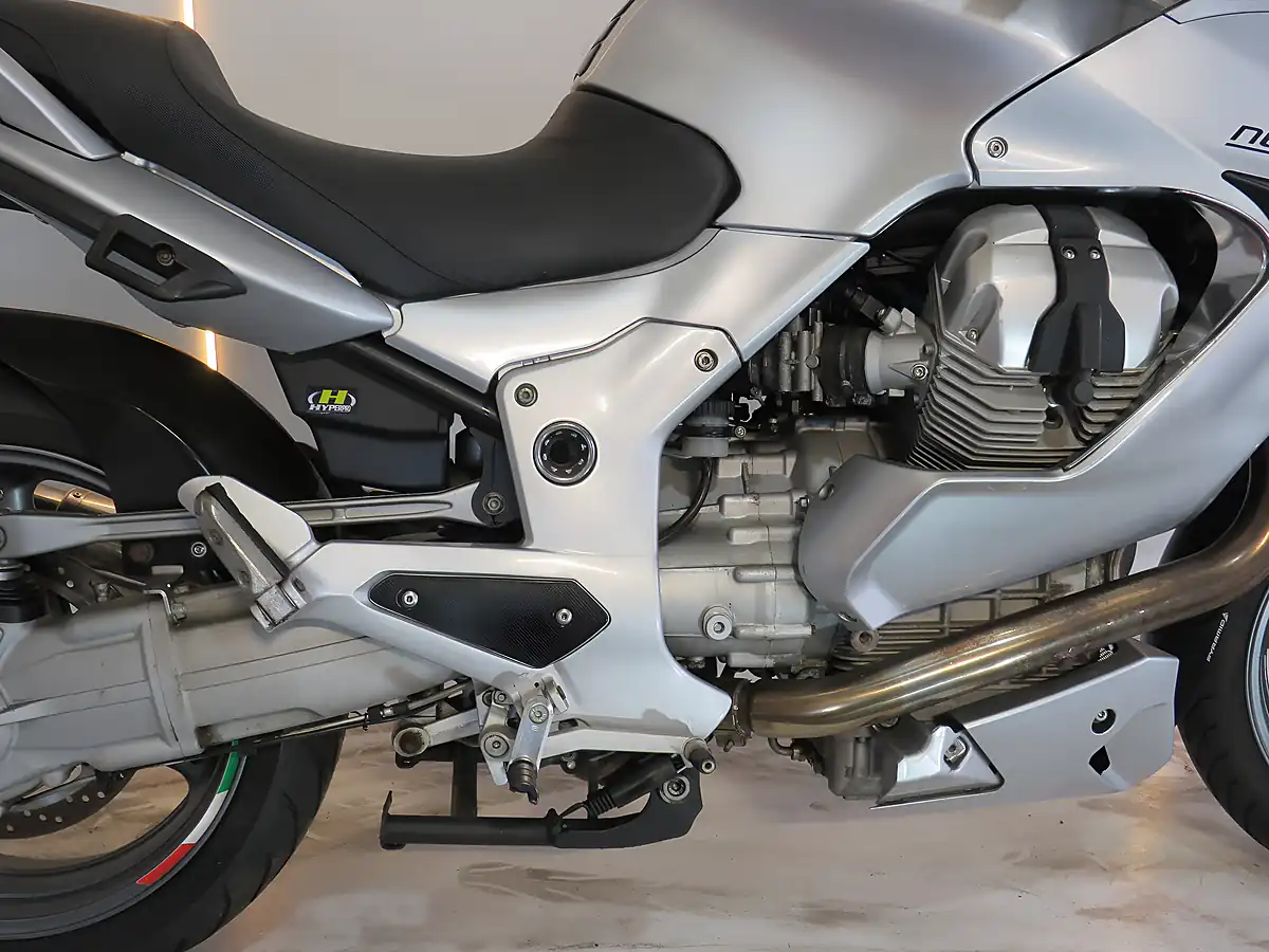 Used 2006 Moto Guzzi Norge Silver - Interior and Exterior details 10