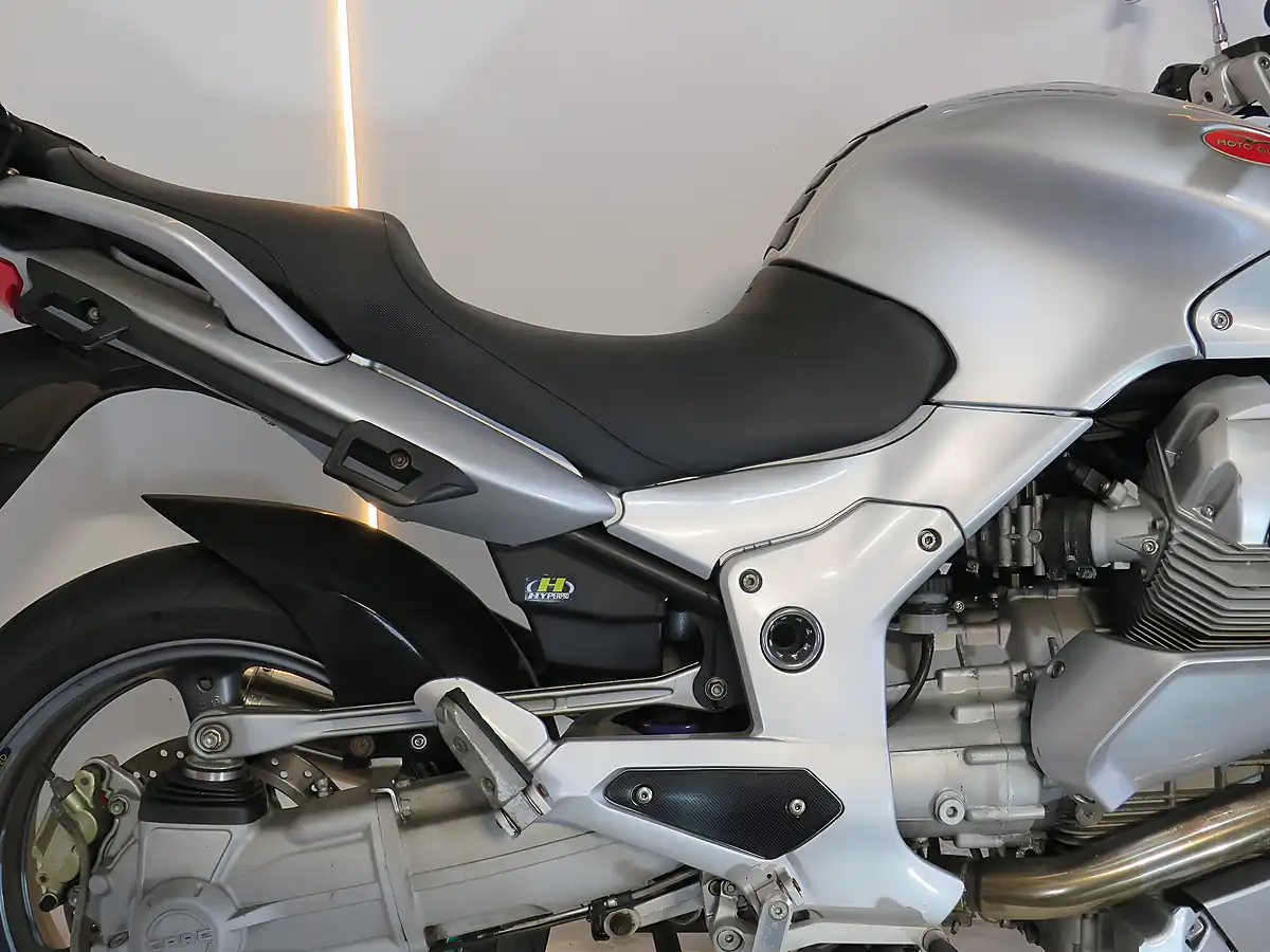 Used 2006 Moto Guzzi Norge Silver - Interior and Exterior details 8