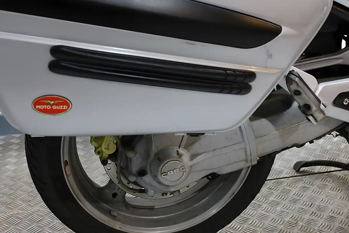 Used 2006 Moto Guzzi Norge T Silver - Interior and Exterior details 4