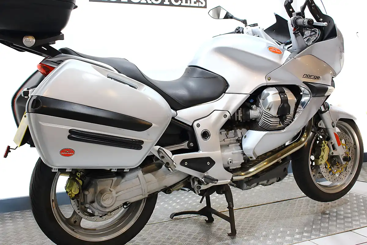 Used 2006 Moto Guzzi Norge T Silver - Interior and Exterior details 8