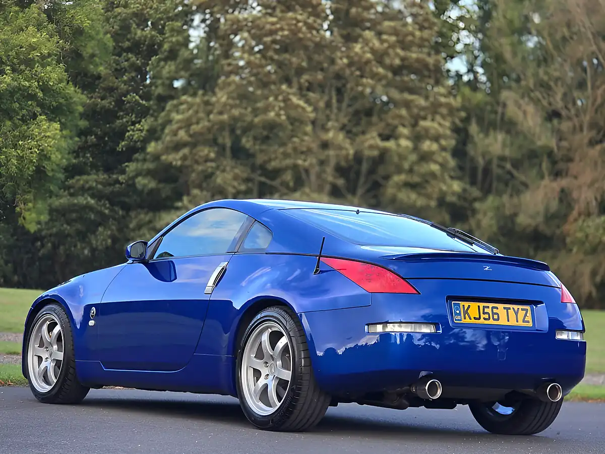 Used 2006 Nissan 350Z GT Blue - Interior and Exterior details 11