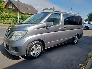 Used 2006 Nissan Elgrand Camper Silver - Interior and Exterior details 2