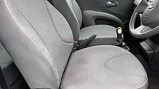 Used 2006 Nissan Micra Initia Blue - Interior and Exterior details 15