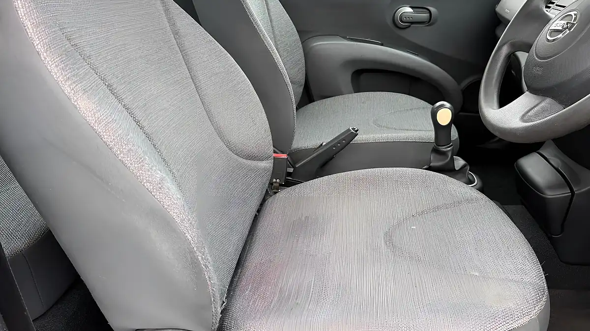 Used 2006 Nissan Micra Initia Blue - Interior and Exterior details 15