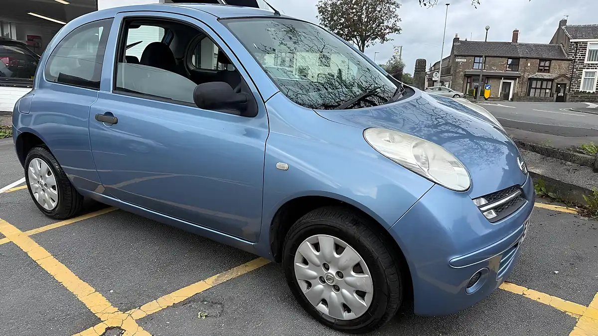 Used 2006 Nissan Micra Initia Blue - Interior and Exterior details 6