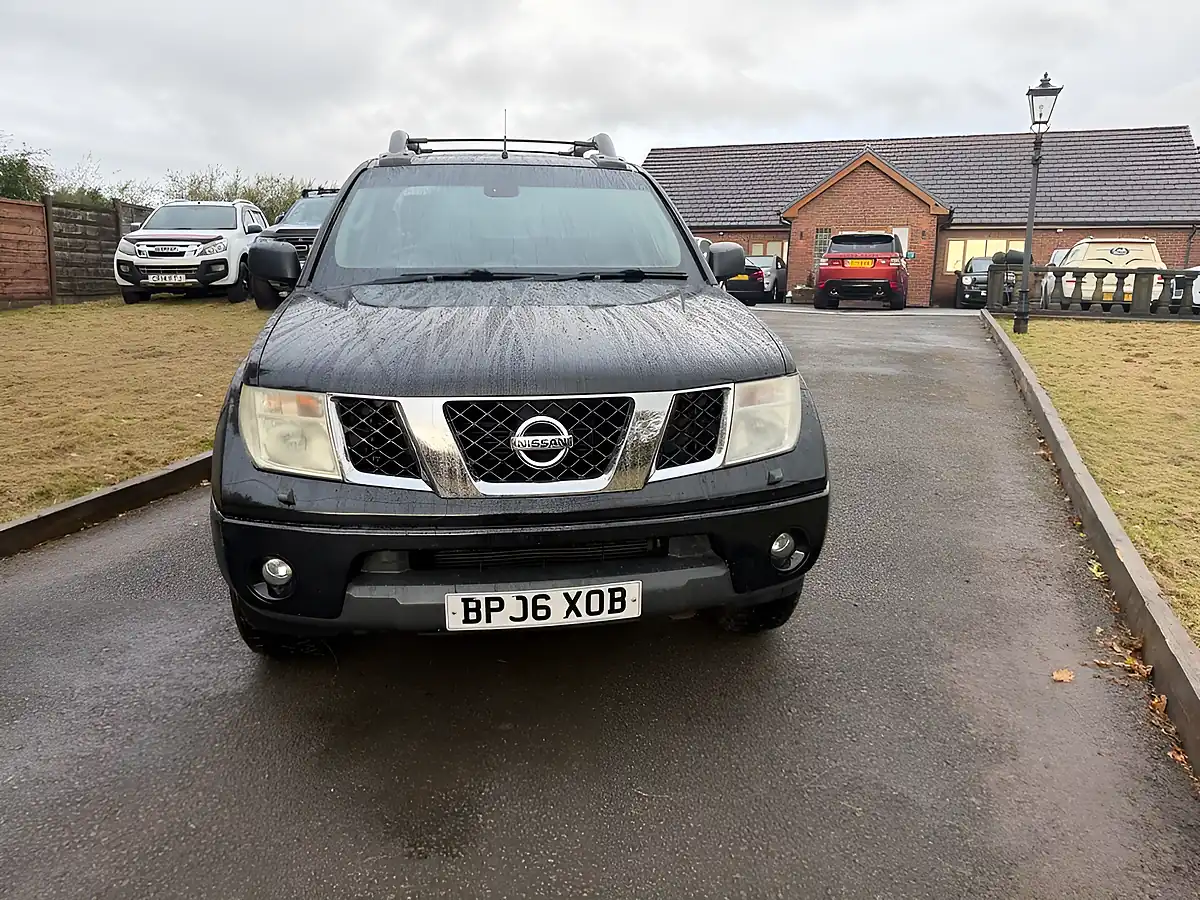 Used 2006 Nissan Navara Outlaw Black - Interior and Exterior details 2