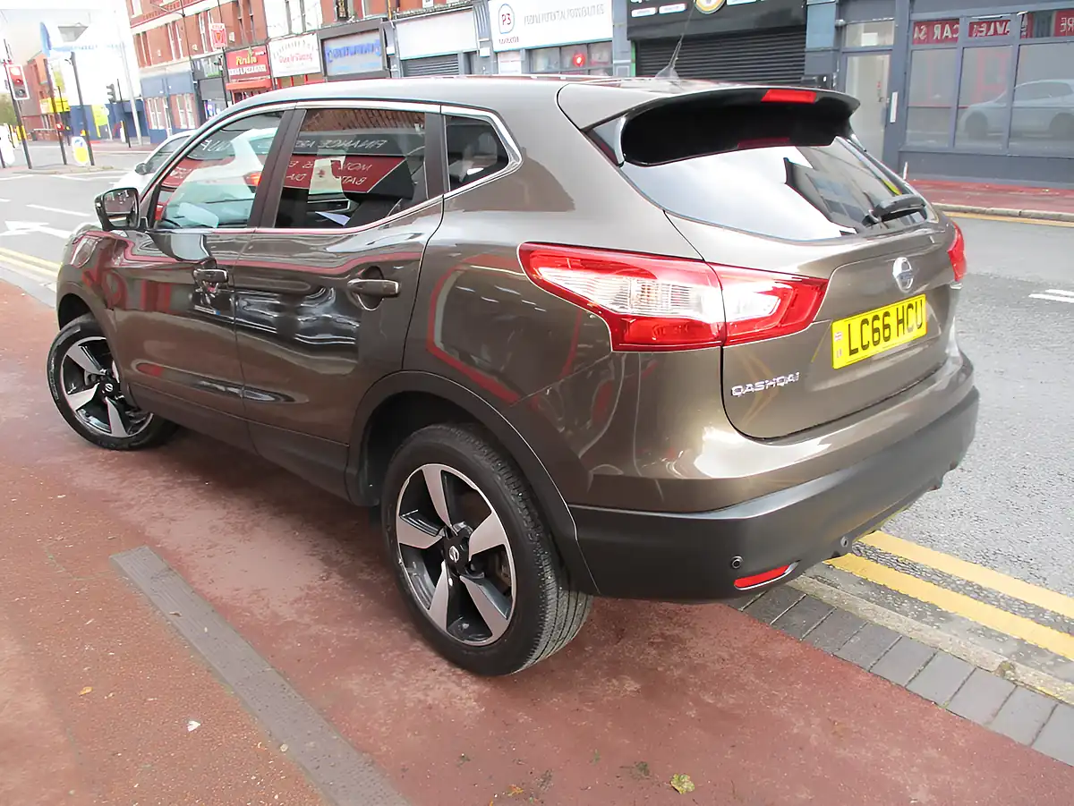 Used 2006 Nissan Qashqai N-Connecta Bronze - Interior and Exterior details 4