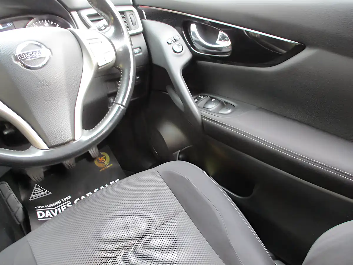 Used 2006 Nissan Qashqai N-Connecta Bronze - Interior and Exterior details 9