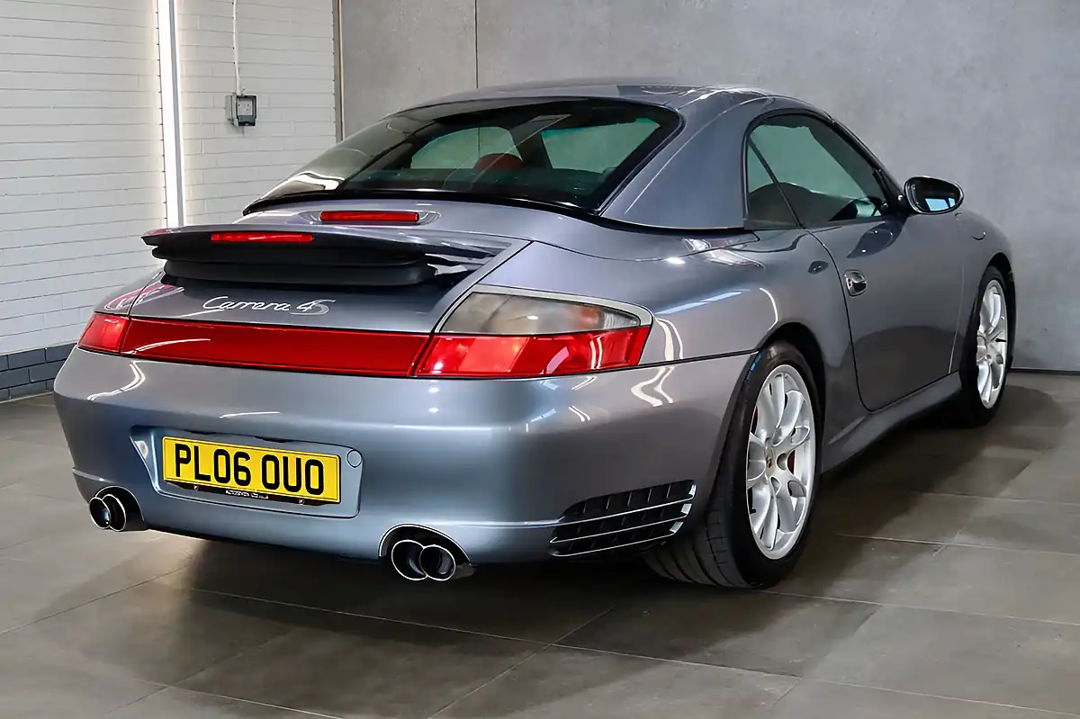 Used 2006 Porsche 911 Carrera Cabriolet Carrera 4S Silver - Interior and Exterior details 10