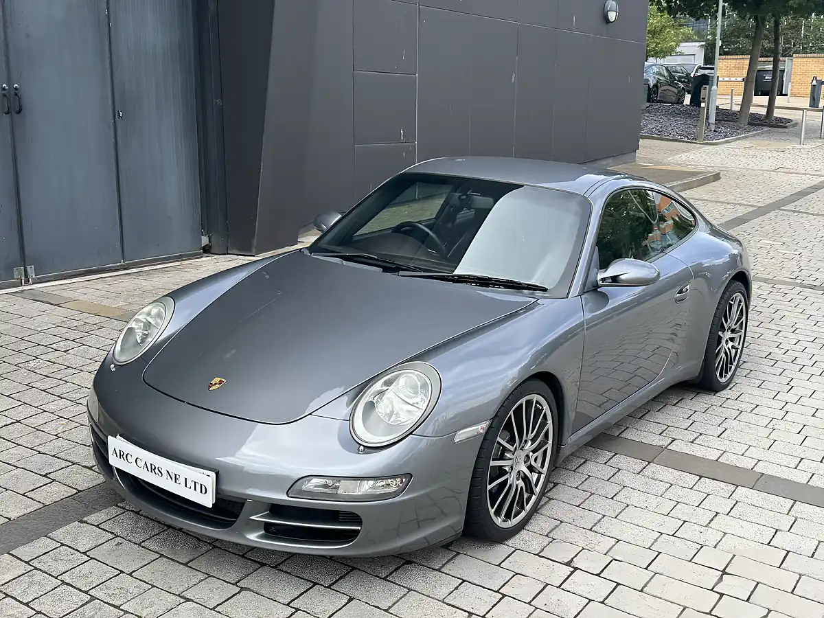 Used 2006 Porsche 911 Carrera S Grey - Interior and Exterior details 8