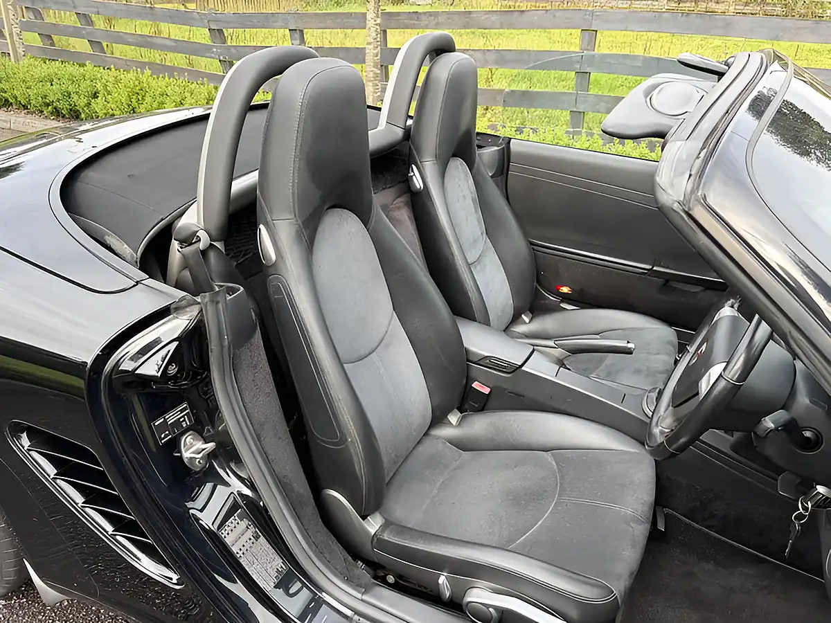 Used 2006 Porsche Boxster Black - Interior and Exterior details 15