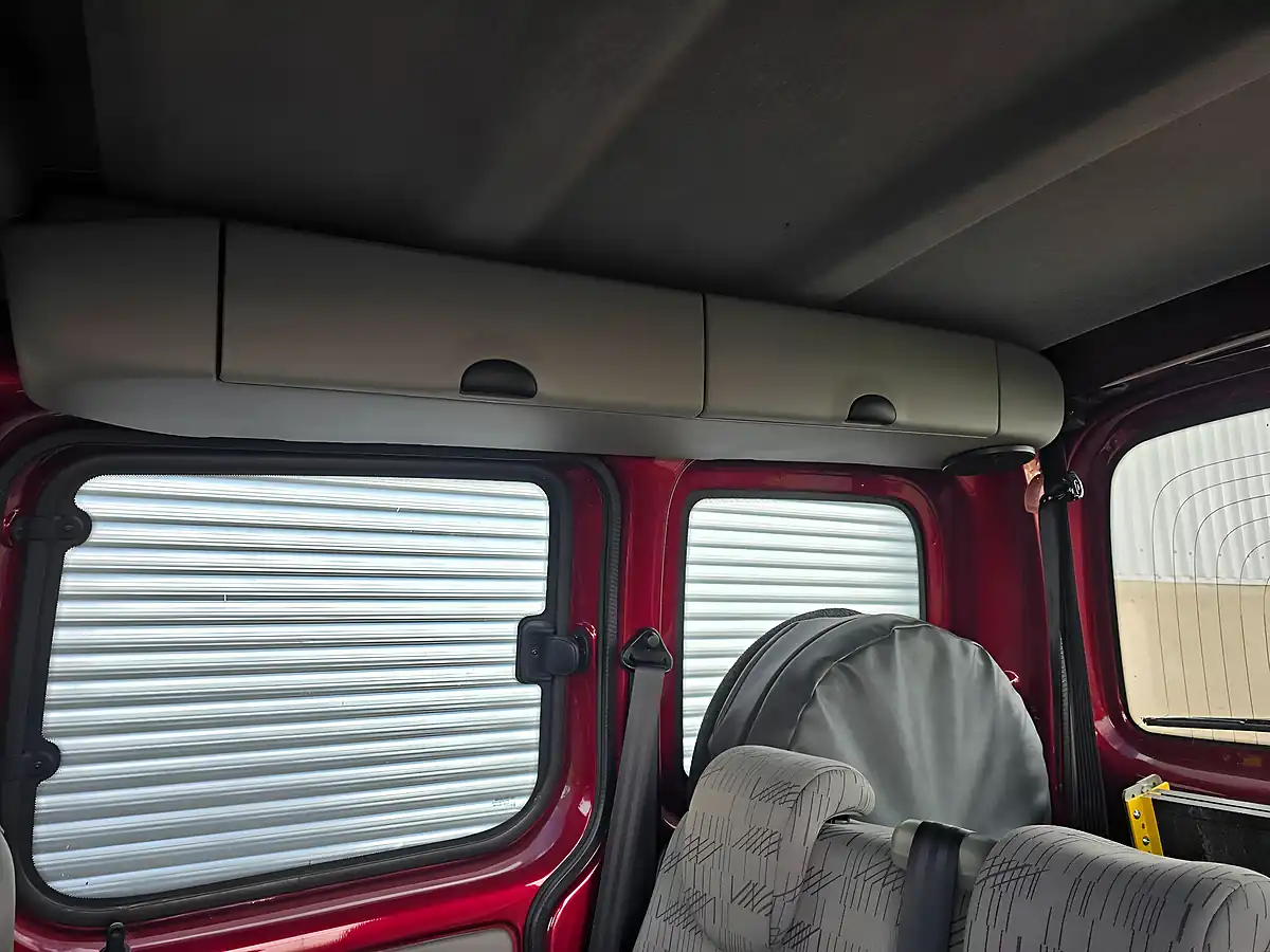 Used 2006 Renault Kangoo Expression Red - Interior and Exterior details 13