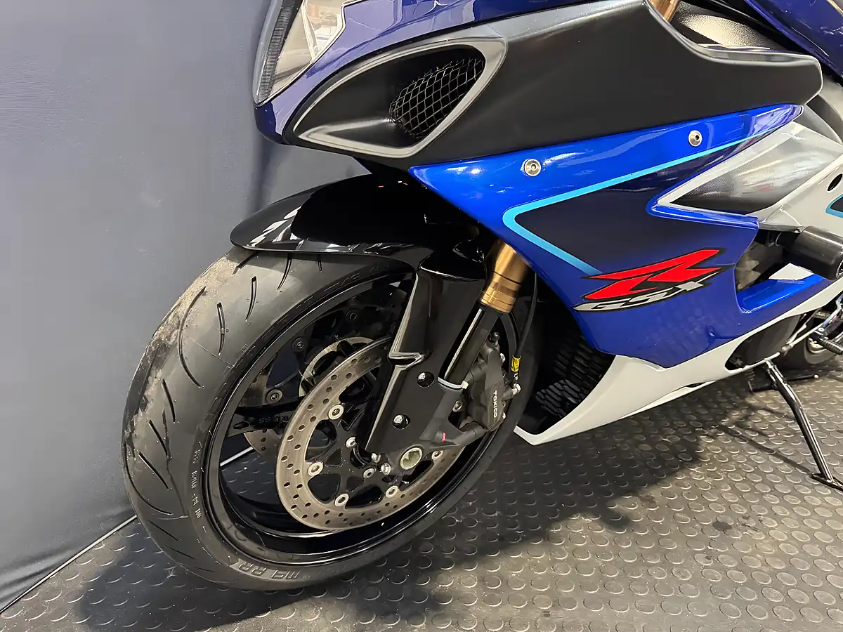 Used 2006 Suzuki GSX-R1000 - Interior and Exterior details 15