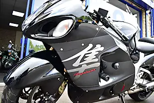Used 2006 Suzuki GSX1300R Hayabusa Black - Interior and Exterior details 14