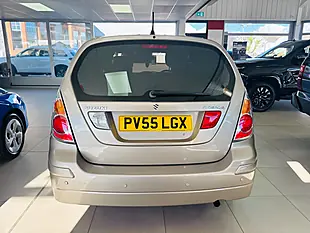 Used 2006 Suzuki Liana Gl Beige - Interior and Exterior details 5