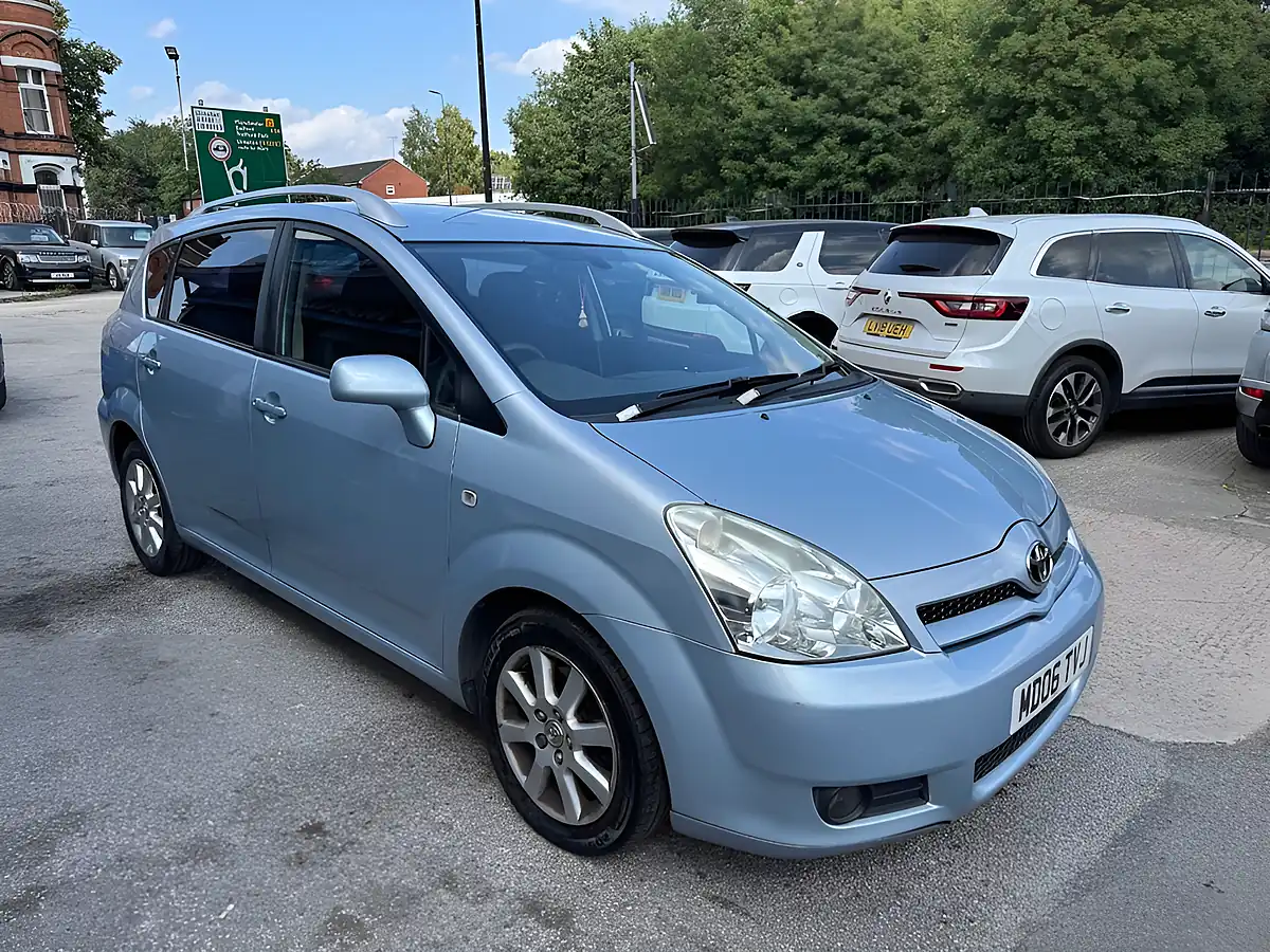 Used 2006 Toyota Corolla Verso T Spirit Blue - Interior and Exterior details 6