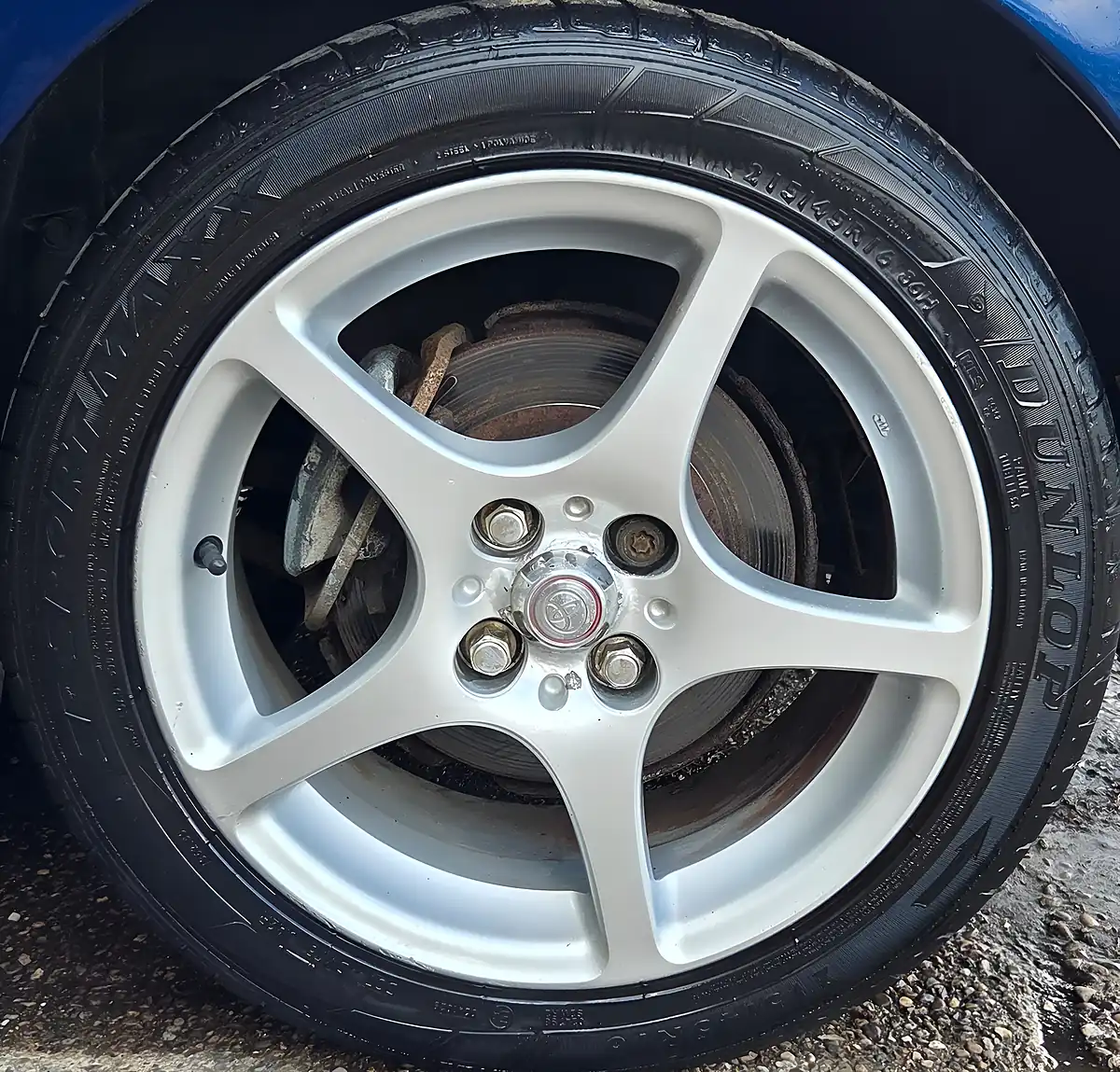 Used 2006 Toyota MR2 Roadster TF300 Blue - Interior and Exterior details 15