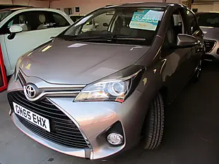 Used 2006 Toyota Yaris Icon Bronze - Interior and Exterior details 3