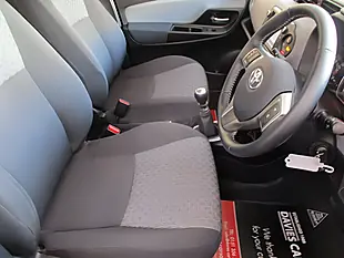 Used 2006 Toyota Yaris Icon Bronze - Interior and Exterior details 8